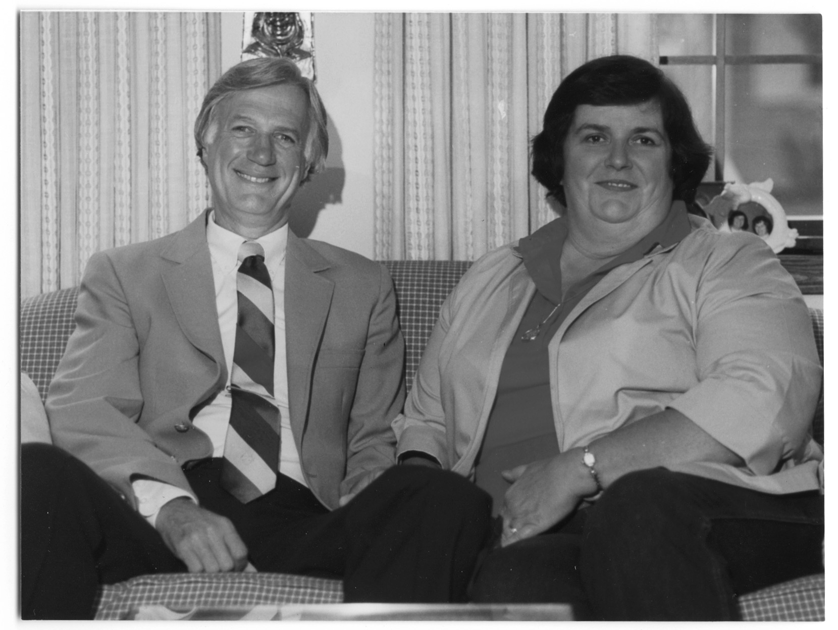 Roger and Annette Brandstetter. Photo taken by the La Crosse Tribune photographer Steve Noffke. The photograph was published on June 2, 1985 as part of the La Crosse Tribune's "The Cuban Odyssey." (Photo courtesy of Murphy Library Special Collections/ARC, University of Wisconsin-La Crosse)