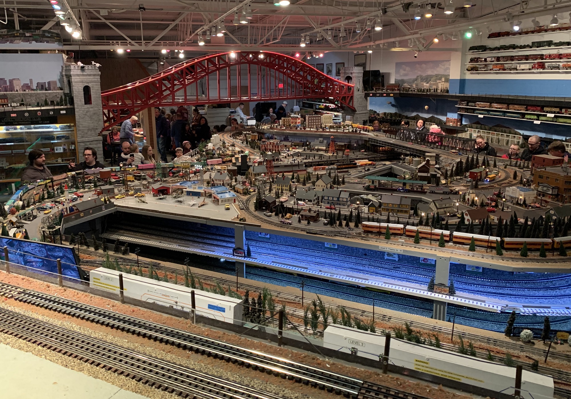 The Lionel Railroad Club operates in a 3000 square foot facility in New Berlin, Wisconsin. (Photo by Jane Hampden)